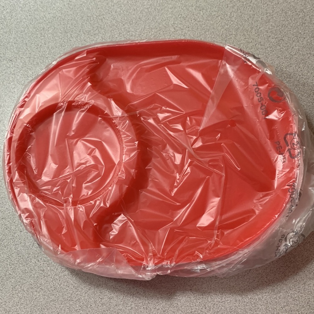 Tupperware snack plate - Picture 5 of 6
